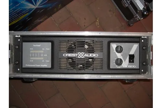 Crest V1500 PA Endstufe incl. Transportcase