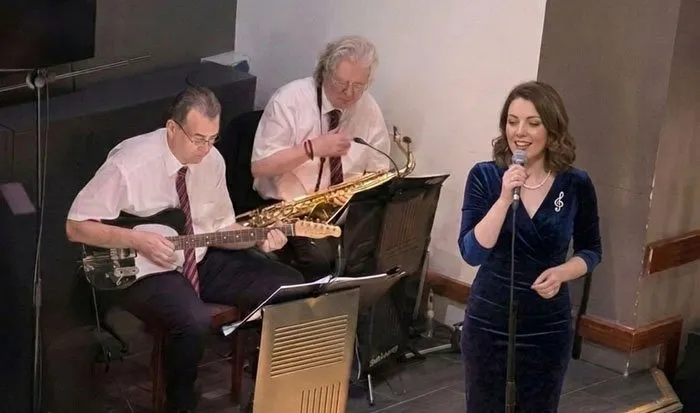 Sängerin für Jazzband in Peine gesucht
