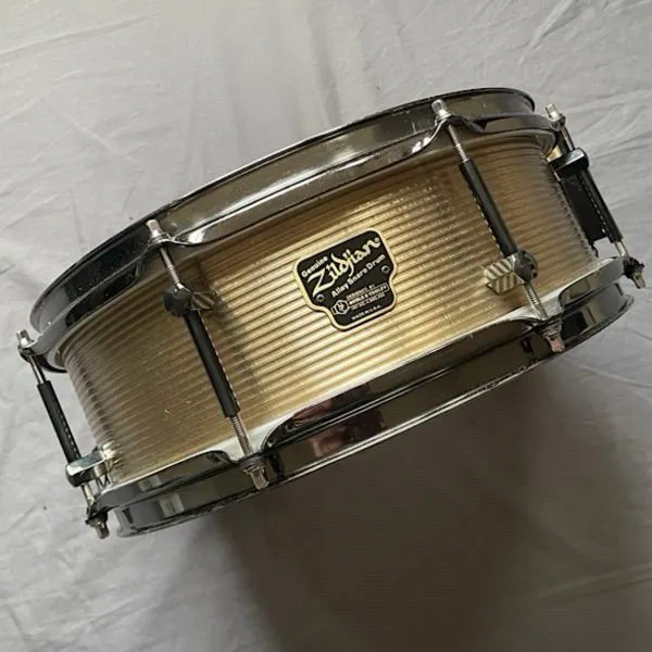 Zildjian und Noble und Cooley Cast Snare