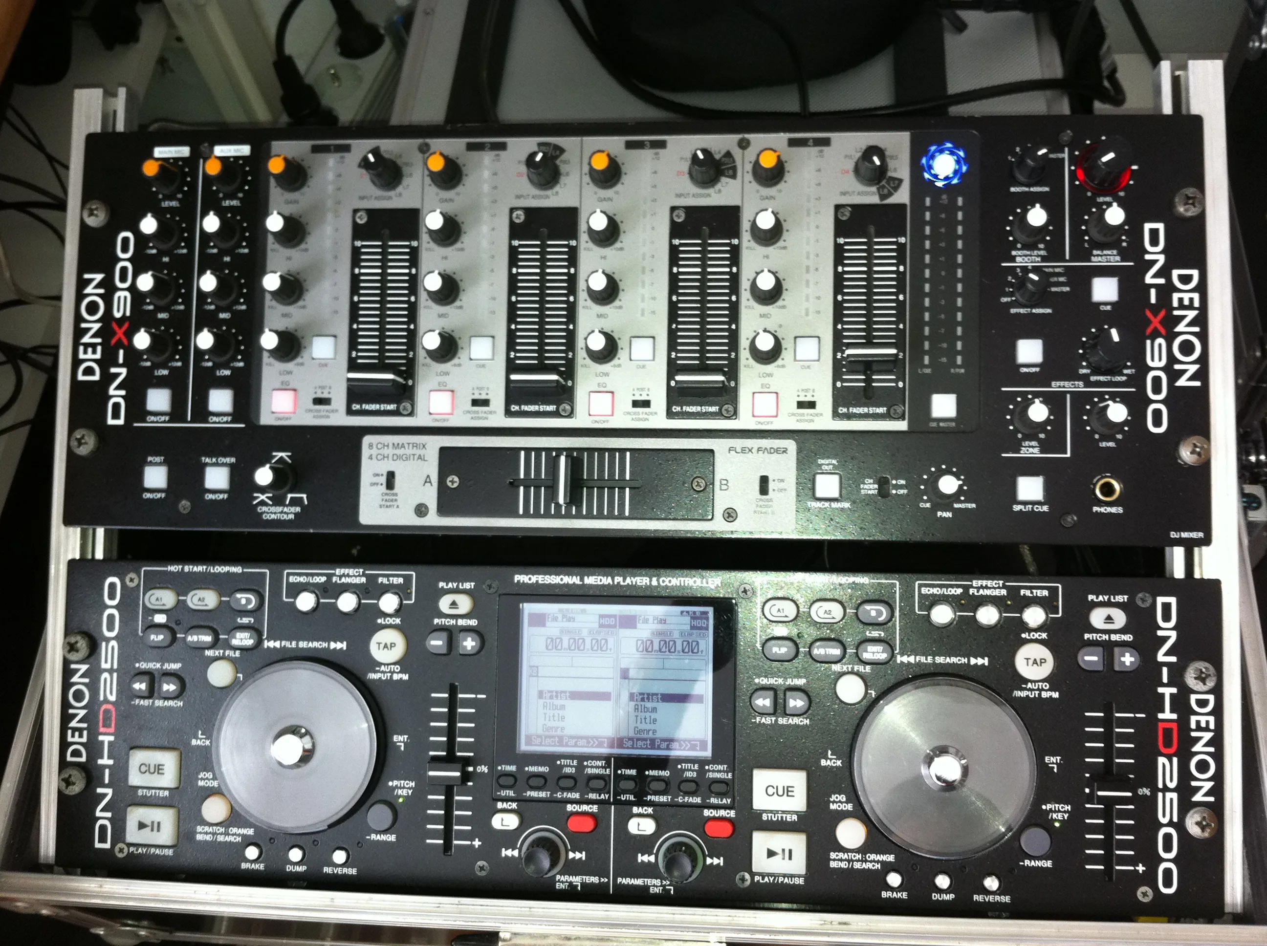 Denon HD 2500 und Denon DN-X 900