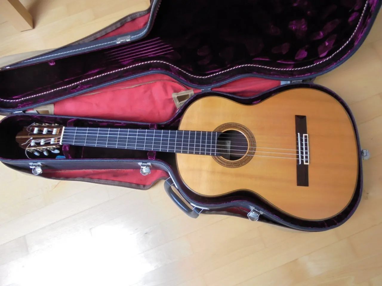 Gerhard Schnabel Meistergitarre, 1A,  Riopalisander/Fichte Nr. 463