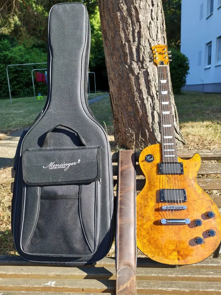 custom made "Mensinger Preacher", inkl. Gigbag, EZ: 01/2026